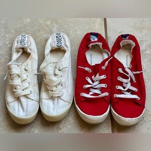 Slip on sneakers, white & red size 7 & 7.5. Both fit a size 7. Just cleaning out